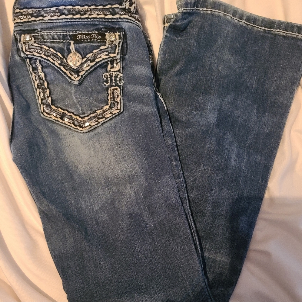 Girls miss me jeans